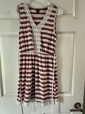 Dress with Tie Waist & Accented Hems